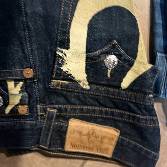 MENS TRUE RELIGION JEANS EXCELLENT CONDITIONS 34x 32 - Picture 7 of 11